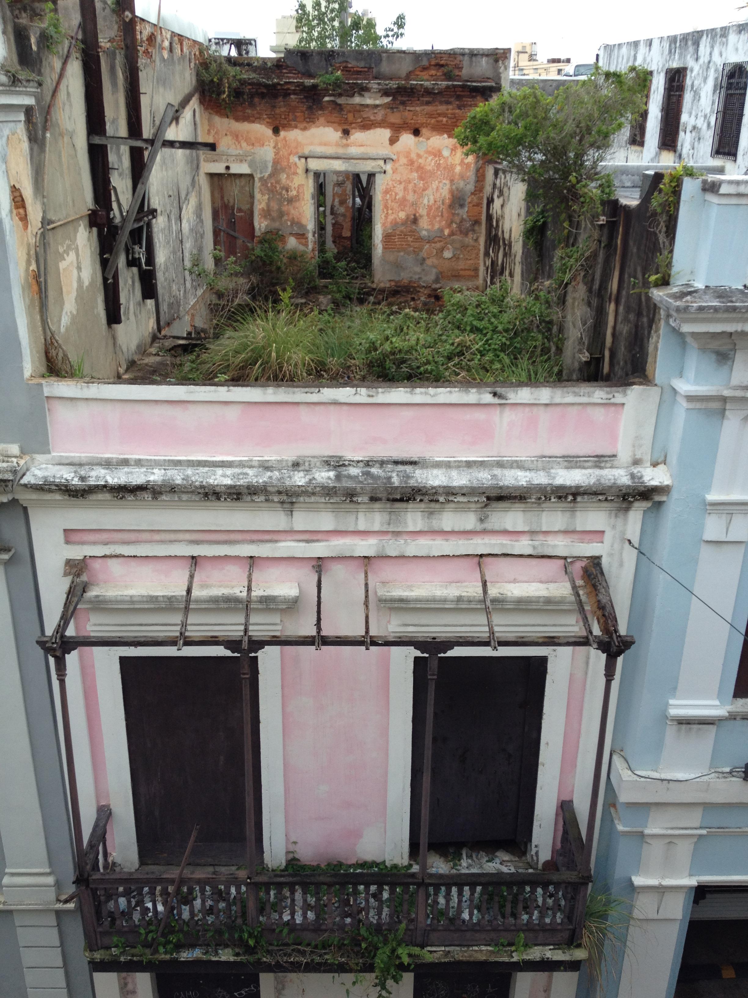 Calle de la Luna 206 - San Juan (Viejo San Juan) - 2012 00002